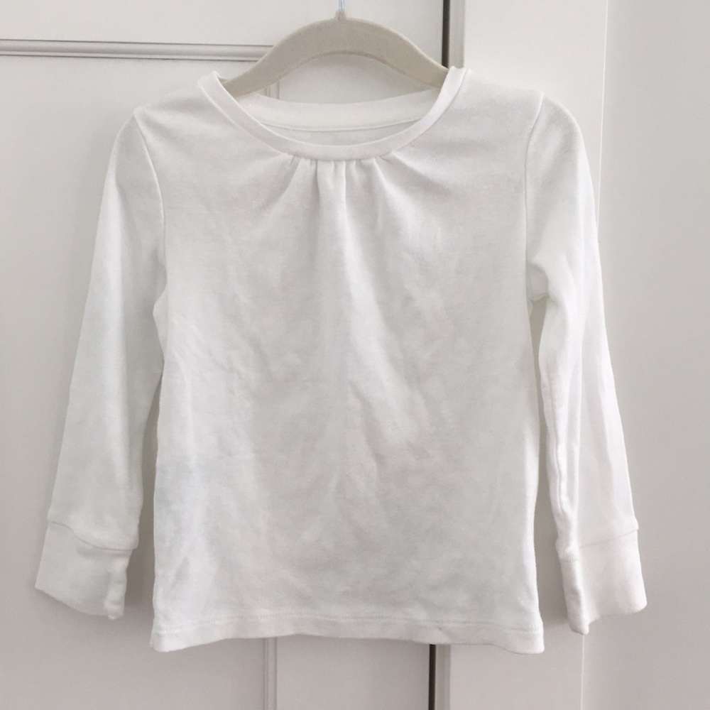 White long sleeve tee